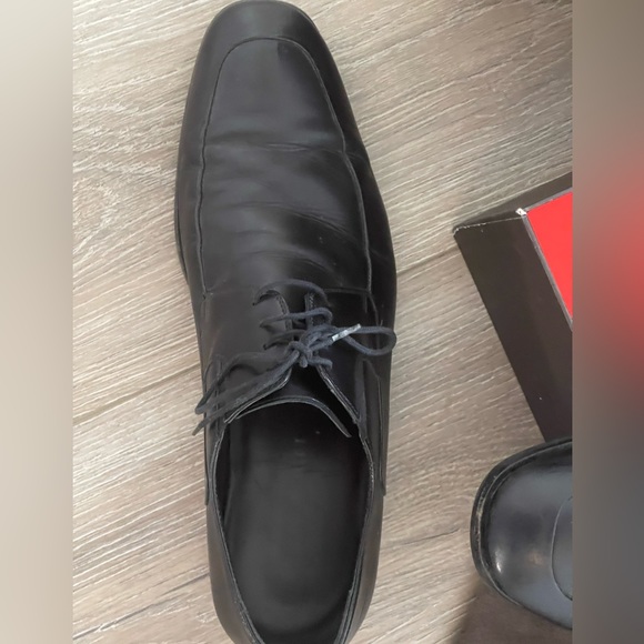 These Bruno Magli shoes come with original box and dust bags. - Picture 8 of 13